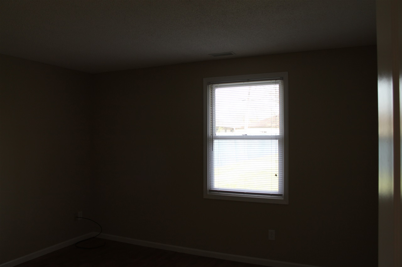 5810 Lahmeyer Road Fort Wayne, IN 46835 - Photo 5 of 12 Gallery Image 5