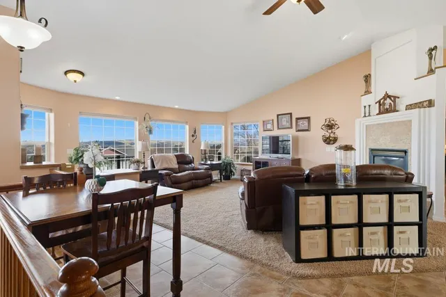 $647,500 | 3824 Pleasant View Drive, Clarkston, WA 99403