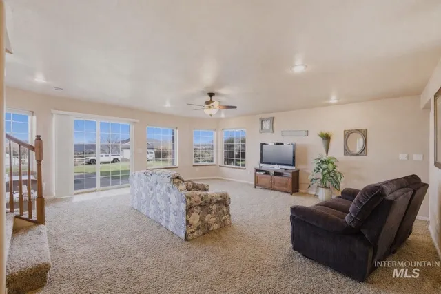 $647,500 | 3824 Pleasant View Drive, Clarkston, WA 99403