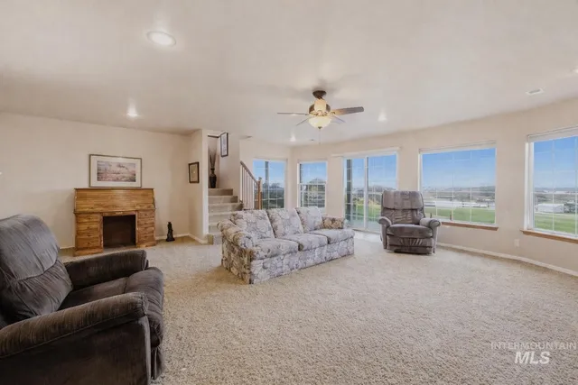 $647,500 | 3824 Pleasant View Drive, Clarkston, WA 99403