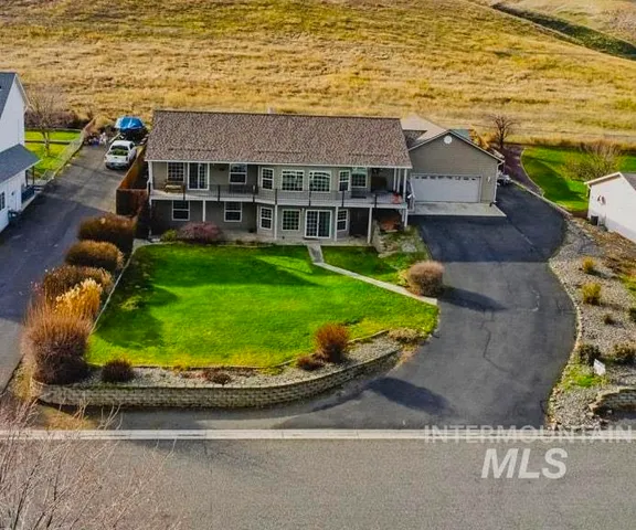 $629,500 | 3824 Pleasant View Drive, Clarkston, WA 99403