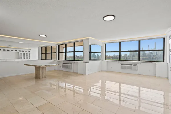 a view of a livingroom with furniture