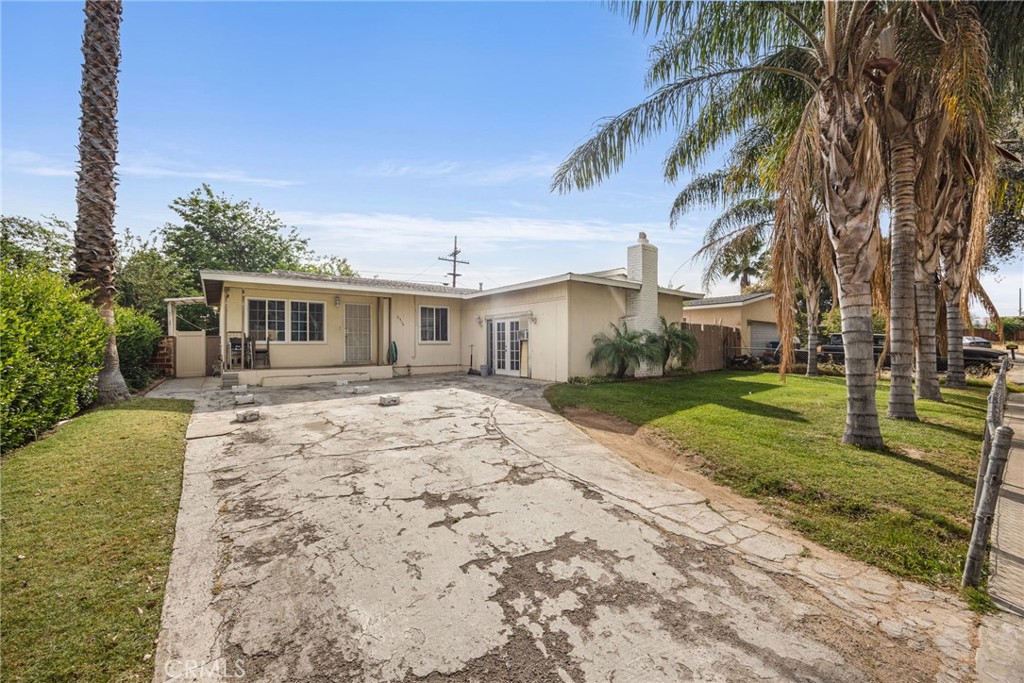 3515 Ross Street Riverside, CA 92503 - Photo 2 of 27