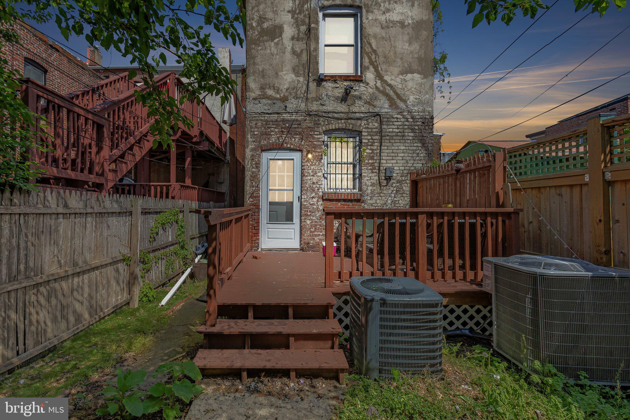 1810 13th Street Northwest Washington, DC 20009 - Photo 17 of 29