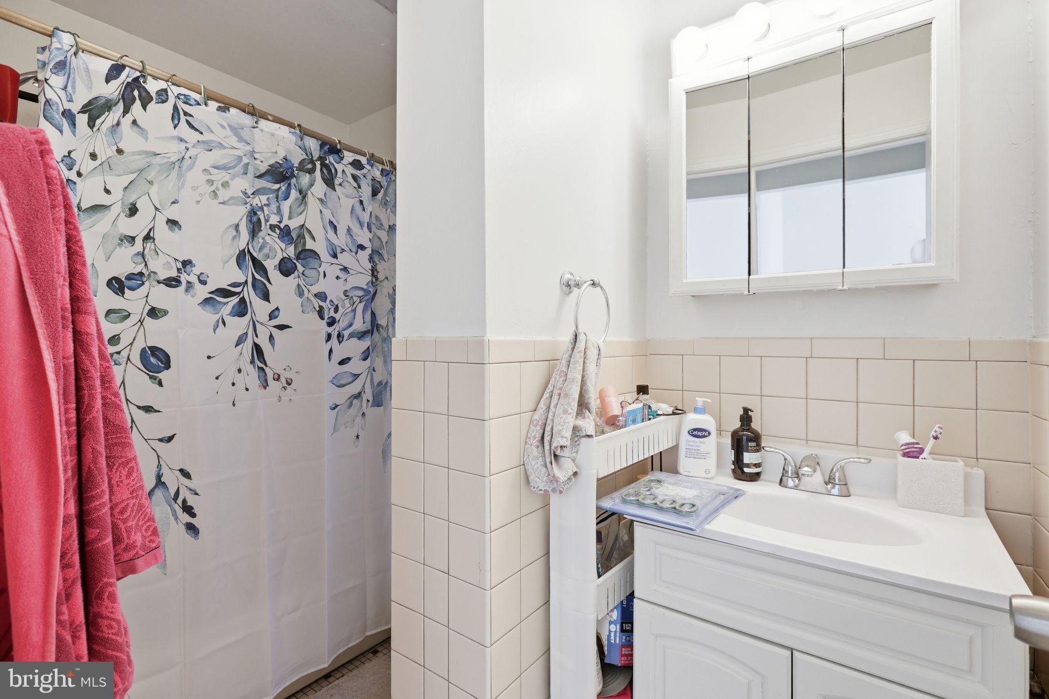 1810 13th Street Northwest Washington, DC 20009 - Photo 20 of 29