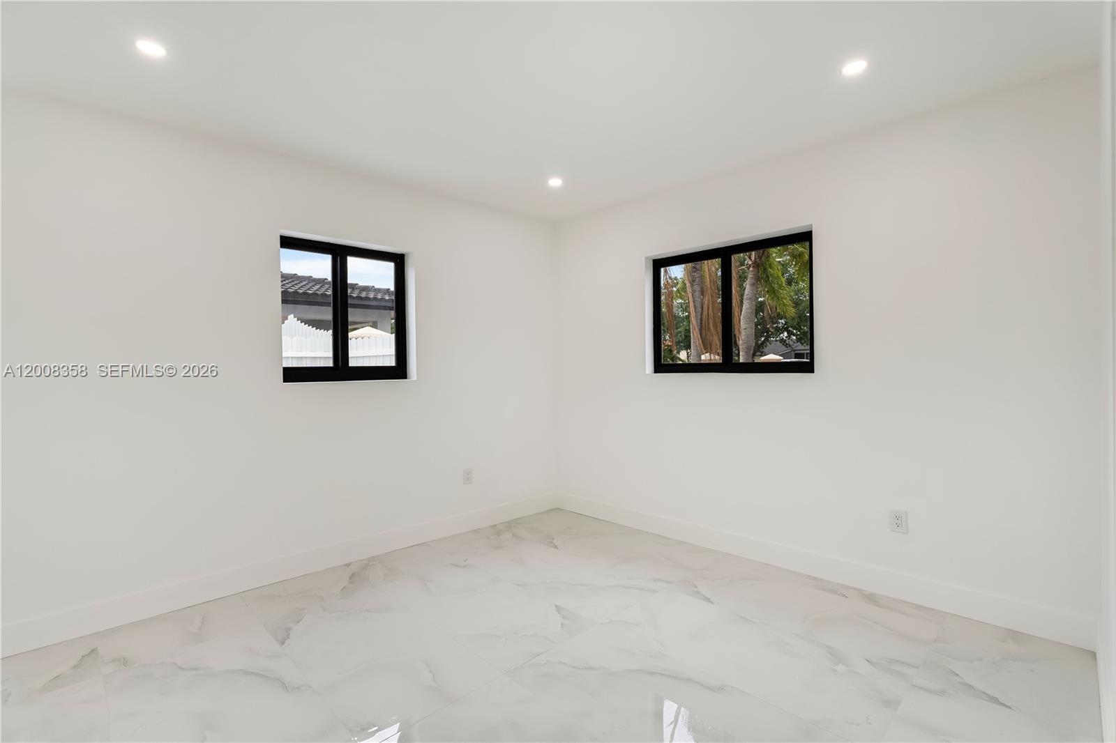 851 West 35th Street Hialeah, FL 33012 - Photo 14 of 31