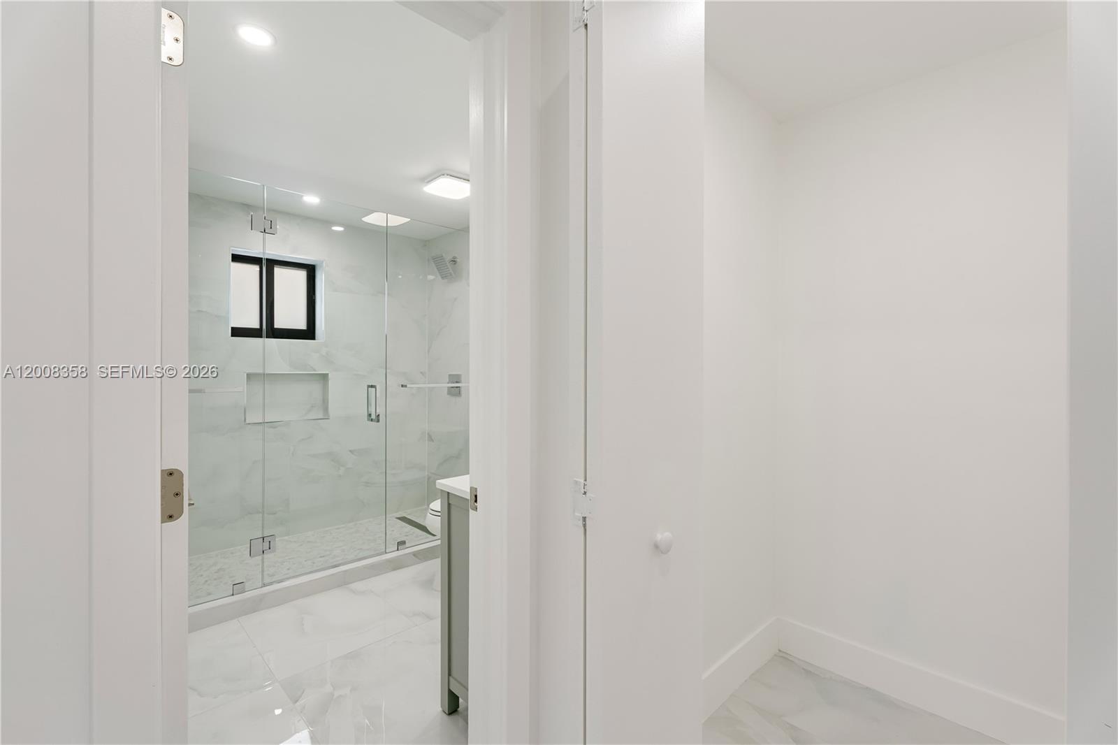 851 West 35th Street Hialeah, FL 33012 - Photo 20 of 31