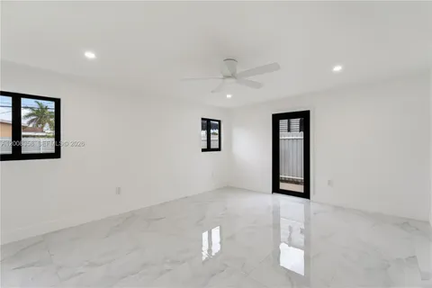 $760,000 | 851 West 35th Street, Hialeah, FL 33012
