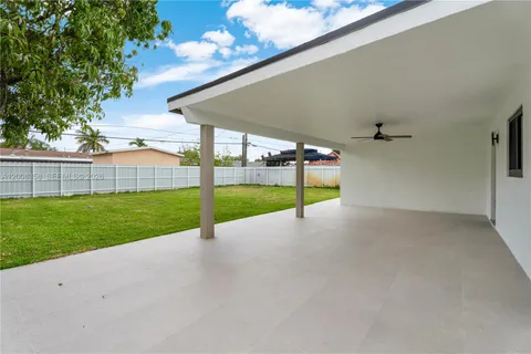 $760,000 | 851 West 35th Street, Hialeah, FL 33012