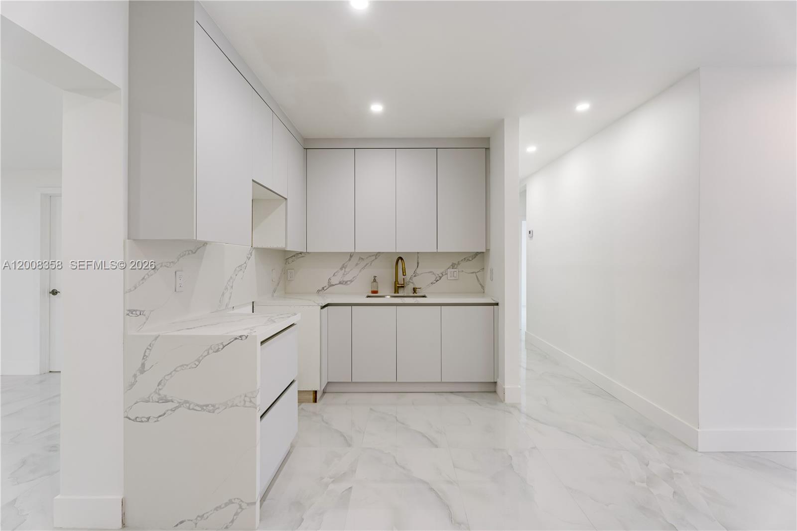 851 West 35th Street Hialeah, FL 33012 - Photo 7 of 31
