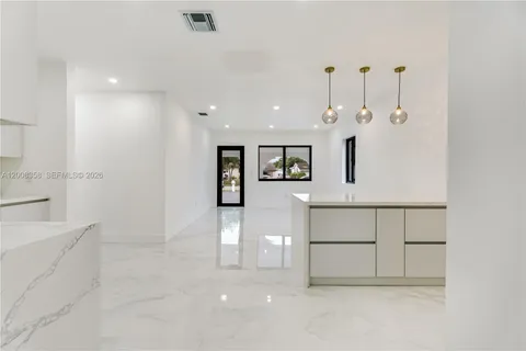 $760,000 | 851 West 35th Street, Hialeah, FL 33012