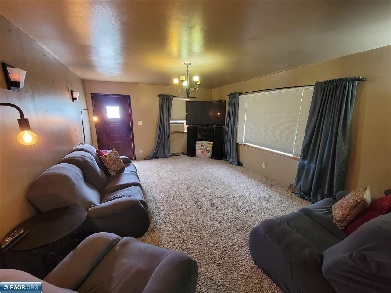 430 8th Street Northwest Chisholm, MN 55719 - Photo 9 of 23