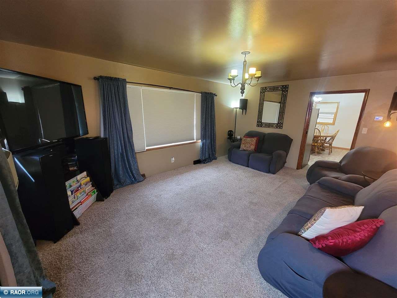 430 8th Street Northwest Chisholm, MN 55719 - Photo 10 of 23
