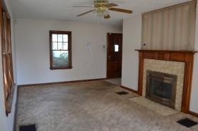 1188 Berkeley Road Columbus, OH 43206 - Photo 3 of 9 Gallery Image 3