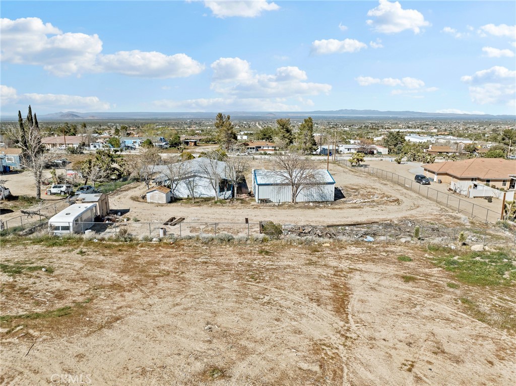 599 Smoke Tree Road Pinon Hills, CA 92372 - Photo 33 of 34