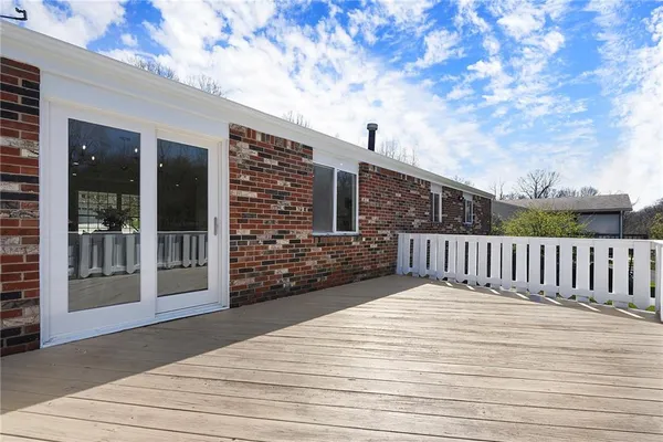 $362,900 | 223 Ligonier Lane, New Kensington, PA 15068