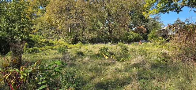 $33,000 | 2812 Northeast 39th Terrace, Kansas City, MO 64117