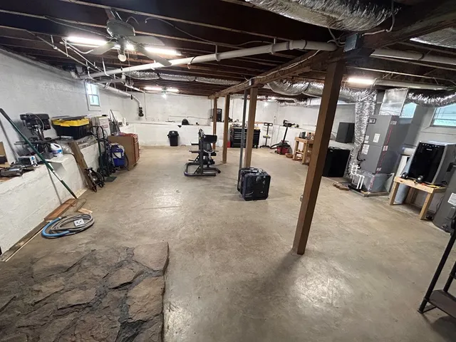 $234,900 | 26 Hillcrest Drive, McCaysville, GA 30555