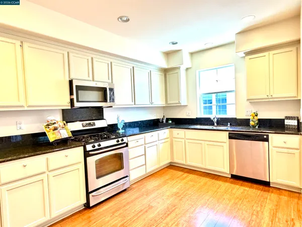 $720,000 | 1810 Northshore Drive, Richmond, CA 94804