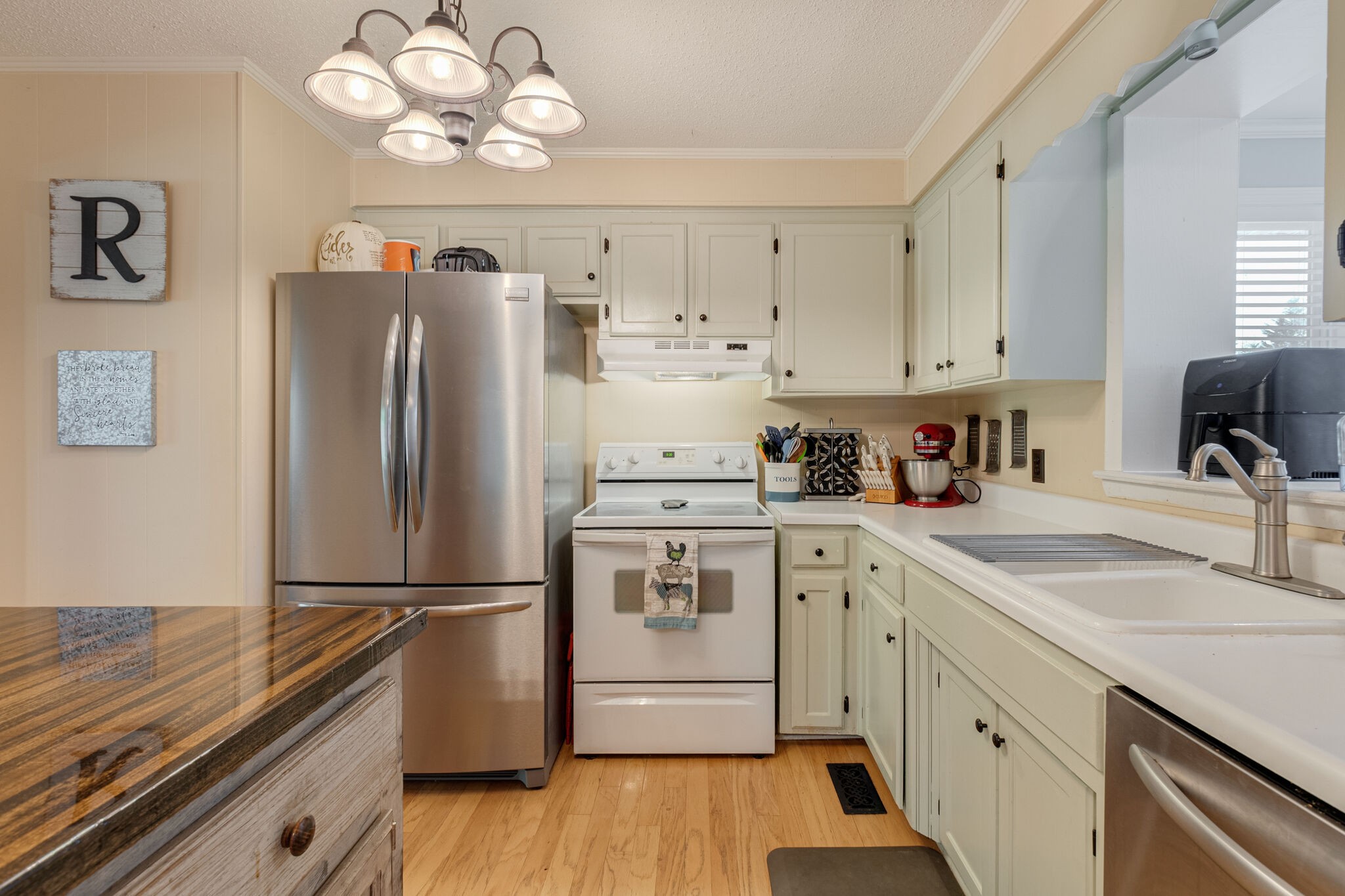 1905 Lake Road Greenbrier, TN 37073 - Photo 7 of 17 Gallery Image 7