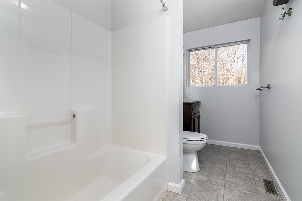 35 Walker Lane Coventry, RI 02816 - Photo 16 of 28