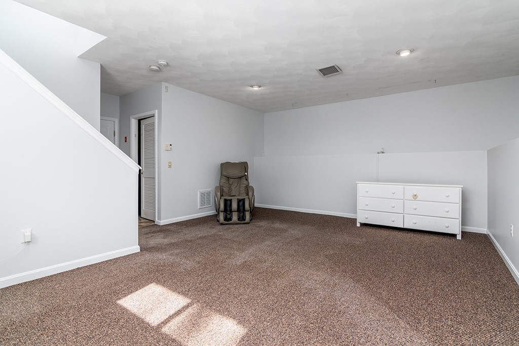 35 Walker Lane Coventry, RI 02816 - Photo 20 of 28