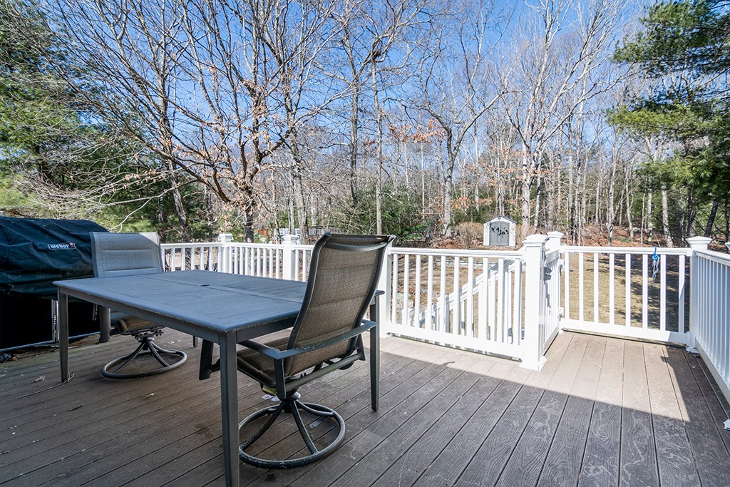 35 Walker Lane Coventry, RI 02816 - Photo 24 of 28