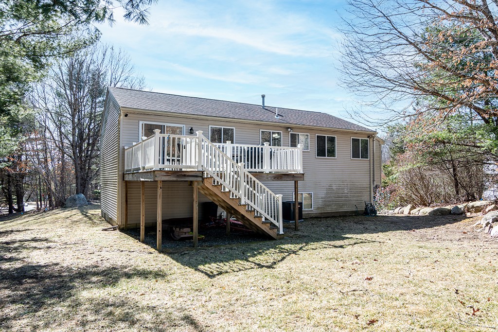 35 Walker Lane Coventry, RI 02816 - Photo 5 of 28