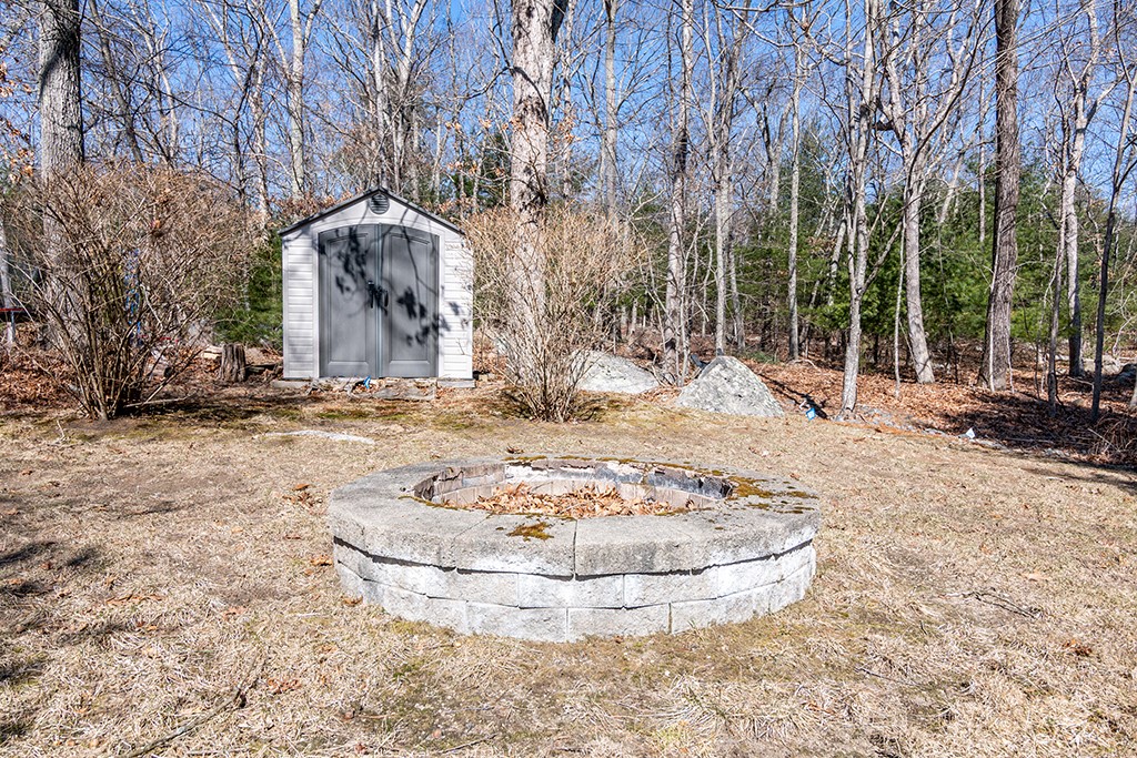 35 Walker Lane Coventry, RI 02816 - Photo 6 of 28