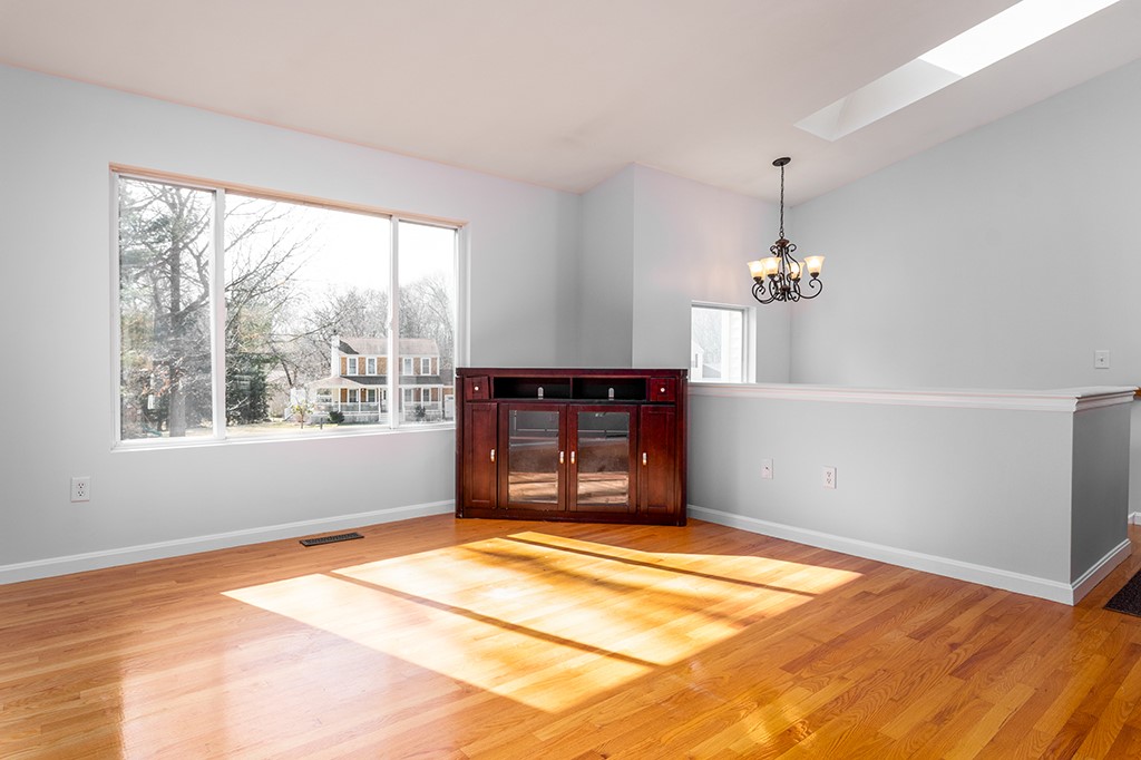 35 Walker Lane Coventry, RI 02816 - Photo 7 of 28