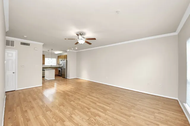 $190,000 | 9200 Westheimer Road, Unit 902, Houston, TX 77063