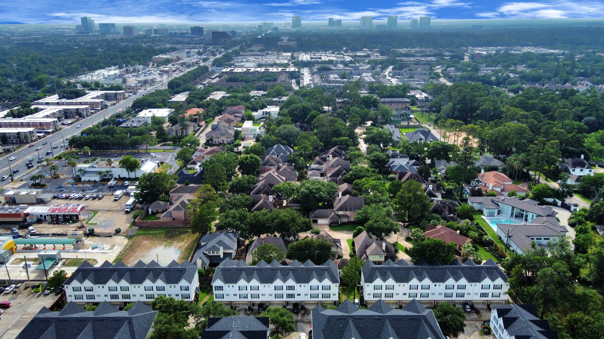 9200 Westheimer Road, Unit 902 Houston, TX 77063 - Photo 2 of 43