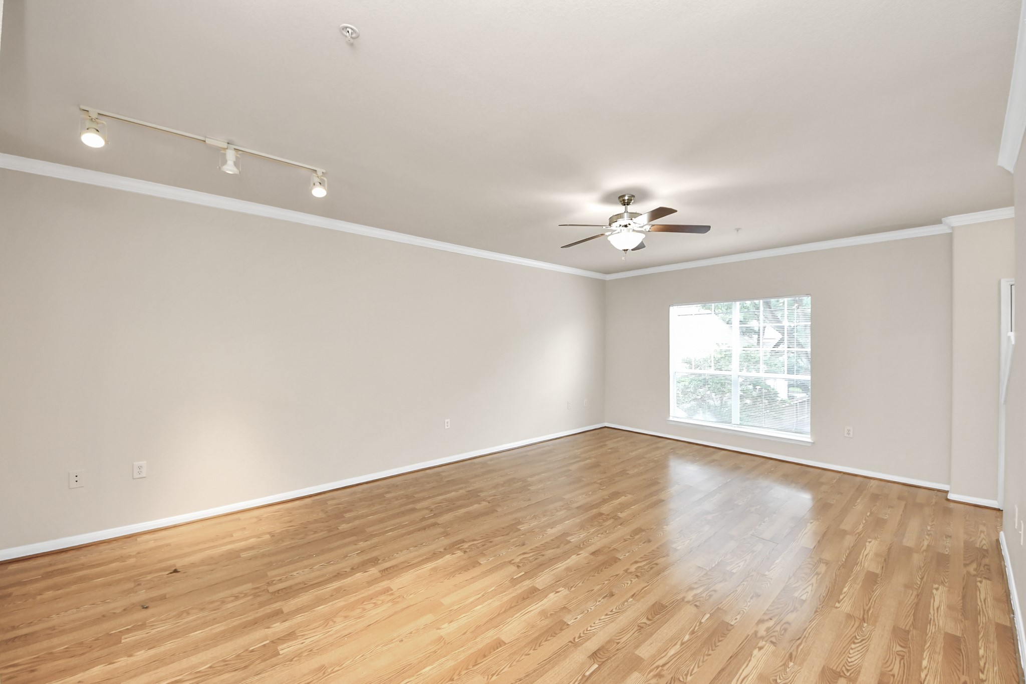 9200 Westheimer Road, Unit 902 Houston, TX 77063 - Photo 9 of 43