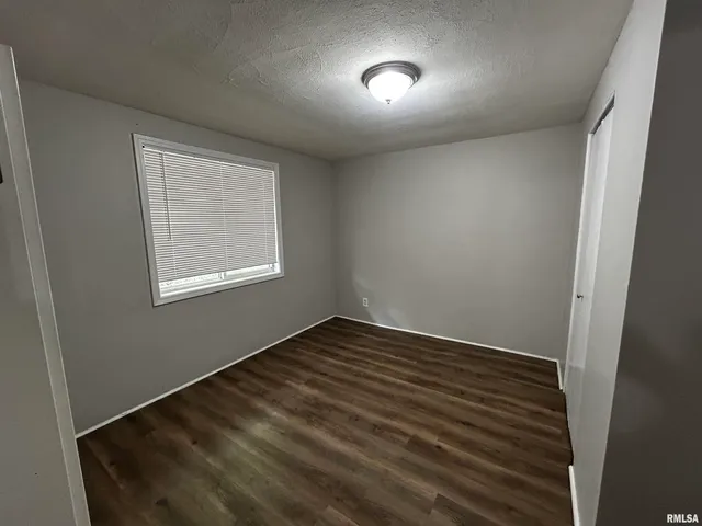 $725 | 108 Oakdale Road, East Peoria, IL 61571