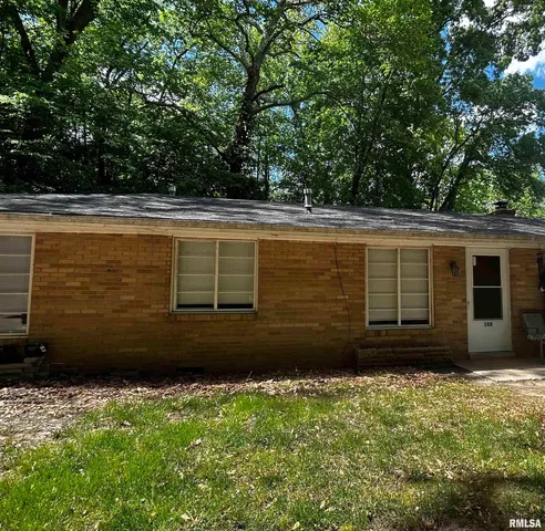 $725 | 108 Oakdale Road, East Peoria, IL 61571