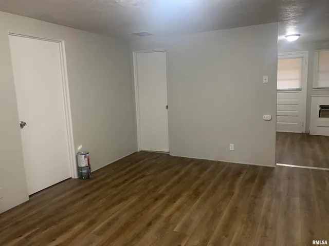 $725 | 108 Oakdale Road, East Peoria, IL 61571