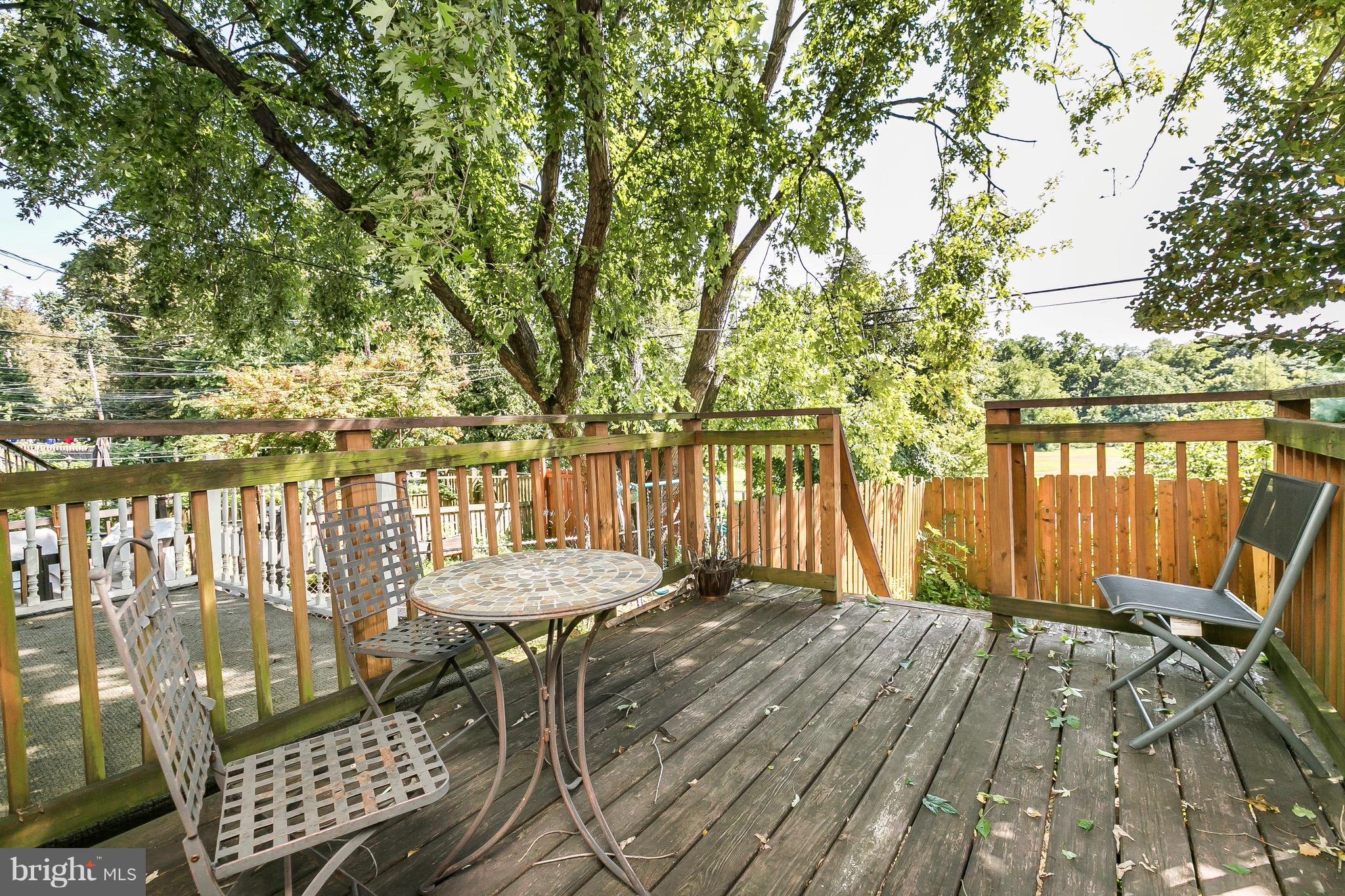 2921 Keswick Road Baltimore, MD 21211 - Photo 20 of 30 Private Deck Overlooks Coirtyard & Park
