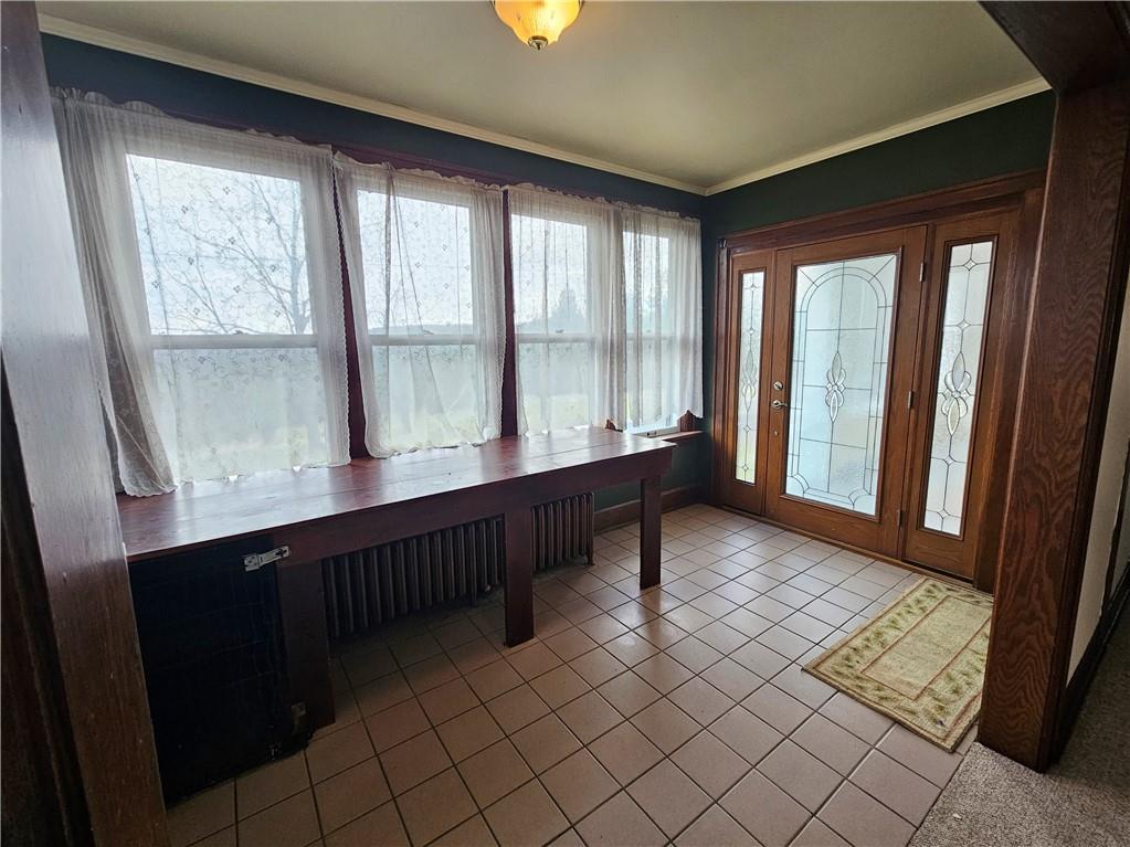 175 Blackfield Road Garrett, PA 15542 - Photo 11 of 37 workspace with wooden floor and furniture