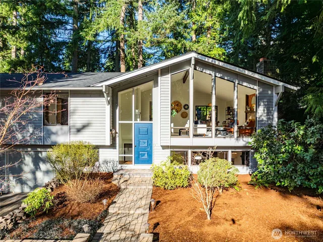 $1,250,000 | 10027 169th Avenue Northeast, Redmond, WA 98052