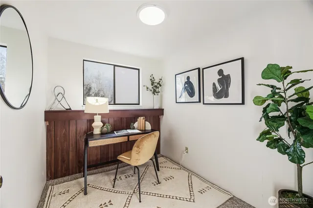 $1,250,000 | 10027 169th Avenue Northeast, Redmond, WA 98052