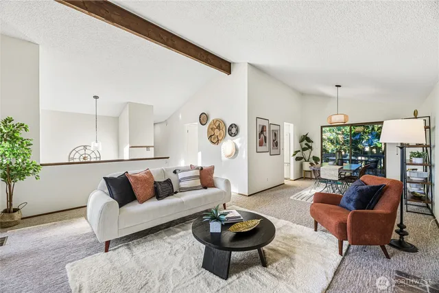 $1,250,000 | 10027 169th Avenue Northeast, Redmond, WA 98052