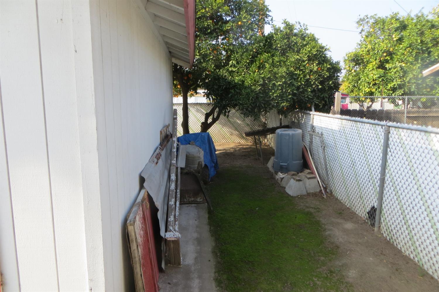 41365 David Road Orosi, CA 93647 - Photo 14 of 35 Gallery Image 14