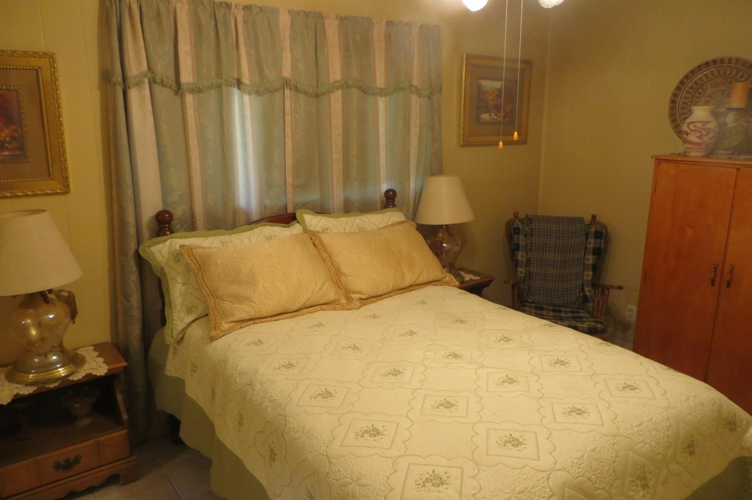 41365 David Road Orosi, CA 93647 - Photo 22 of 35 Gallery Image 22