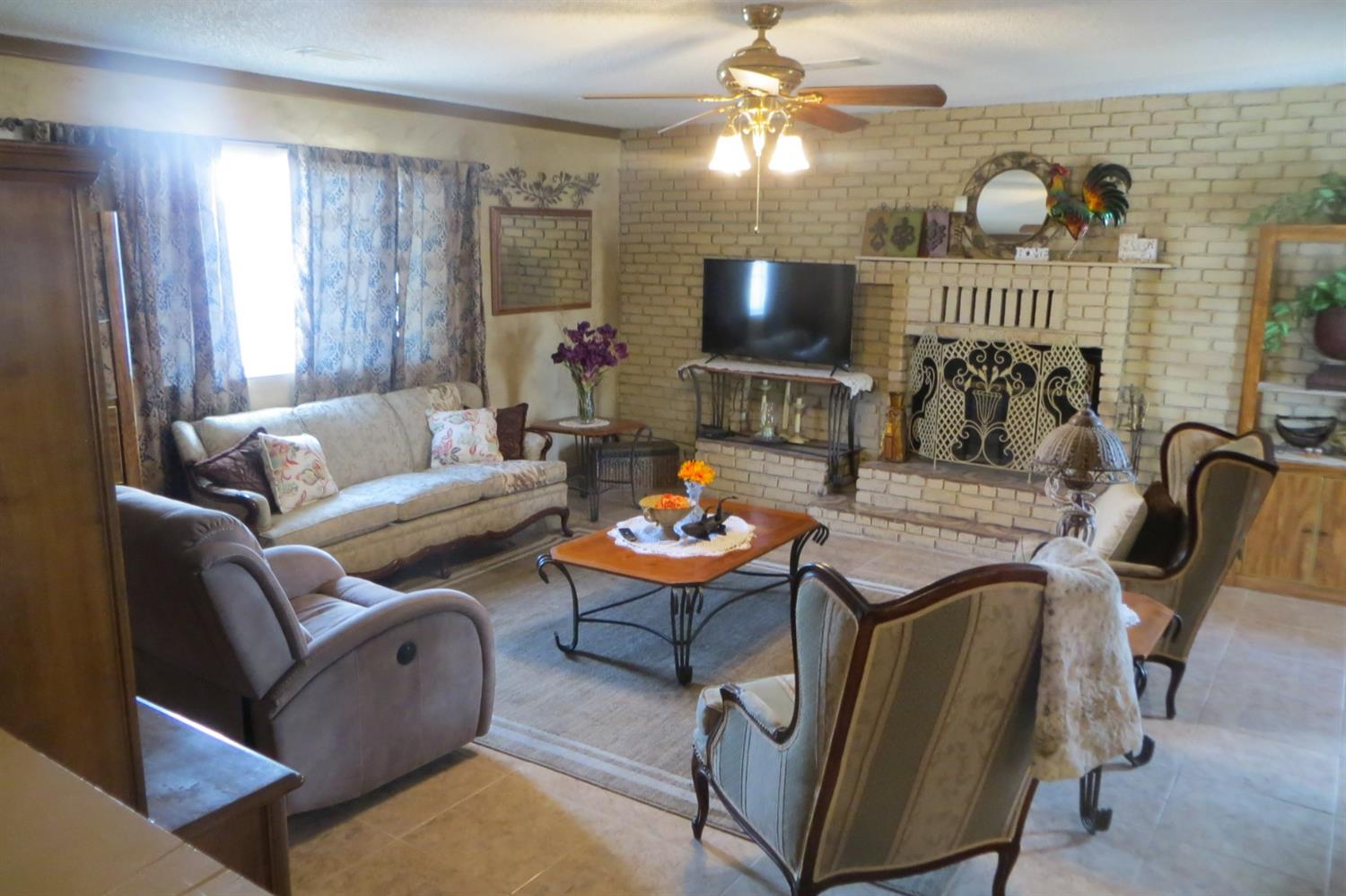 41365 David Road Orosi, CA 93647 - Photo 27 of 35 Gallery Image 27