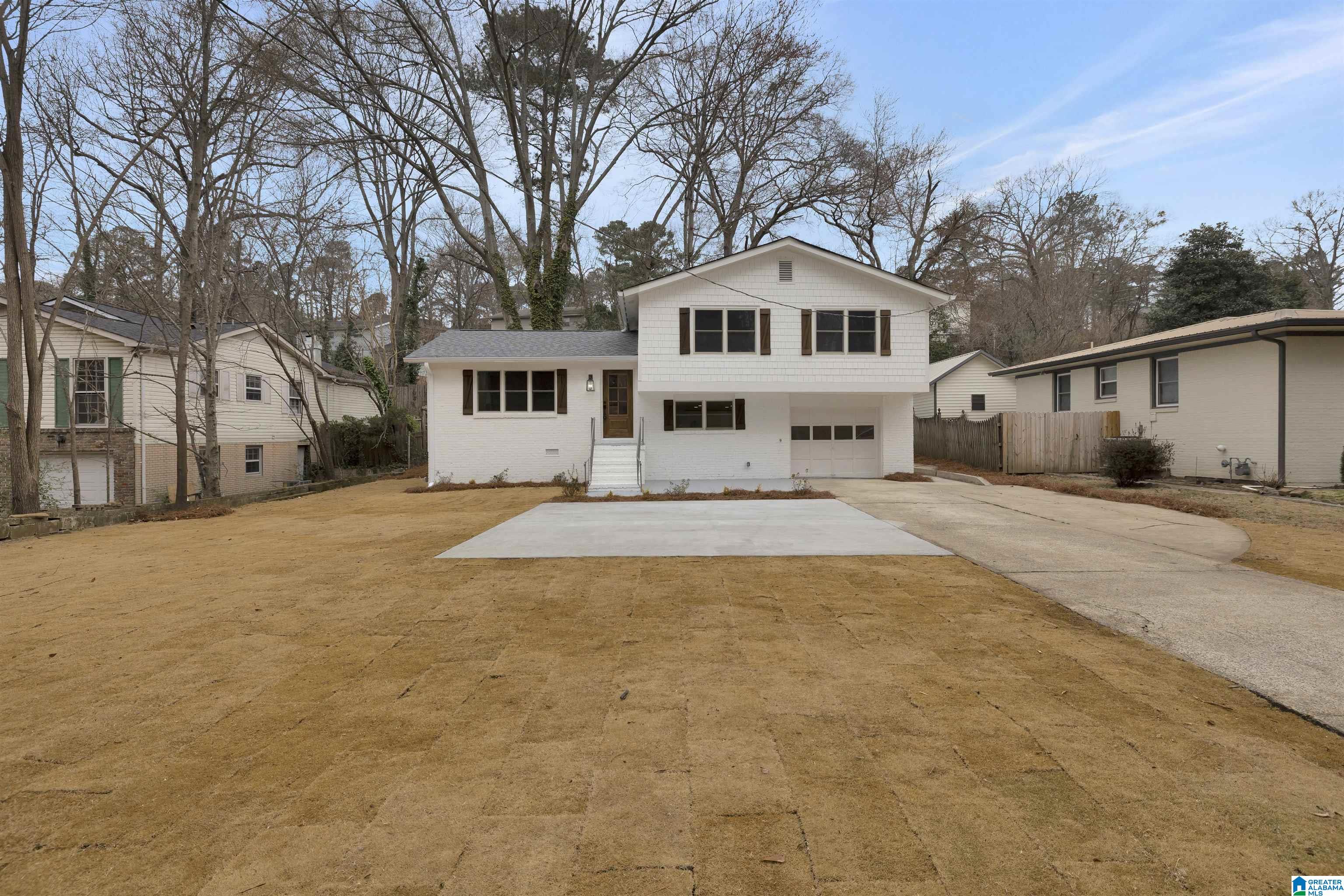 1540 Saulter Road Birmingham, AL 35209 - Photo 2 of 36