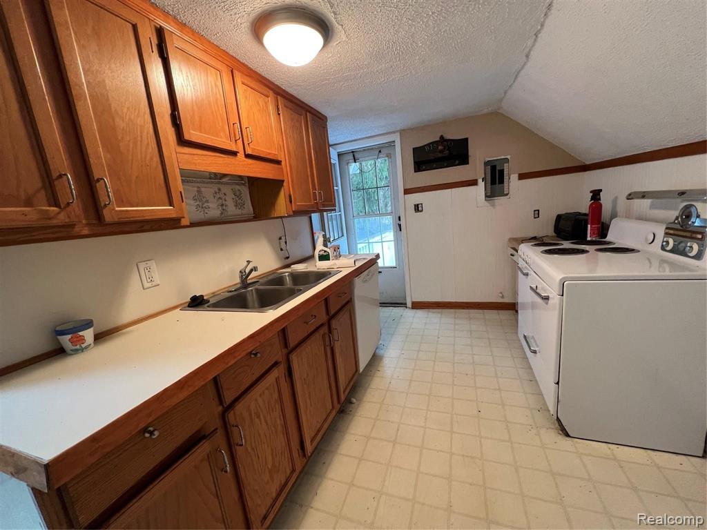 3305 West Auburn Road Rochester Hills, MI 48309 - Photo 48 of 52