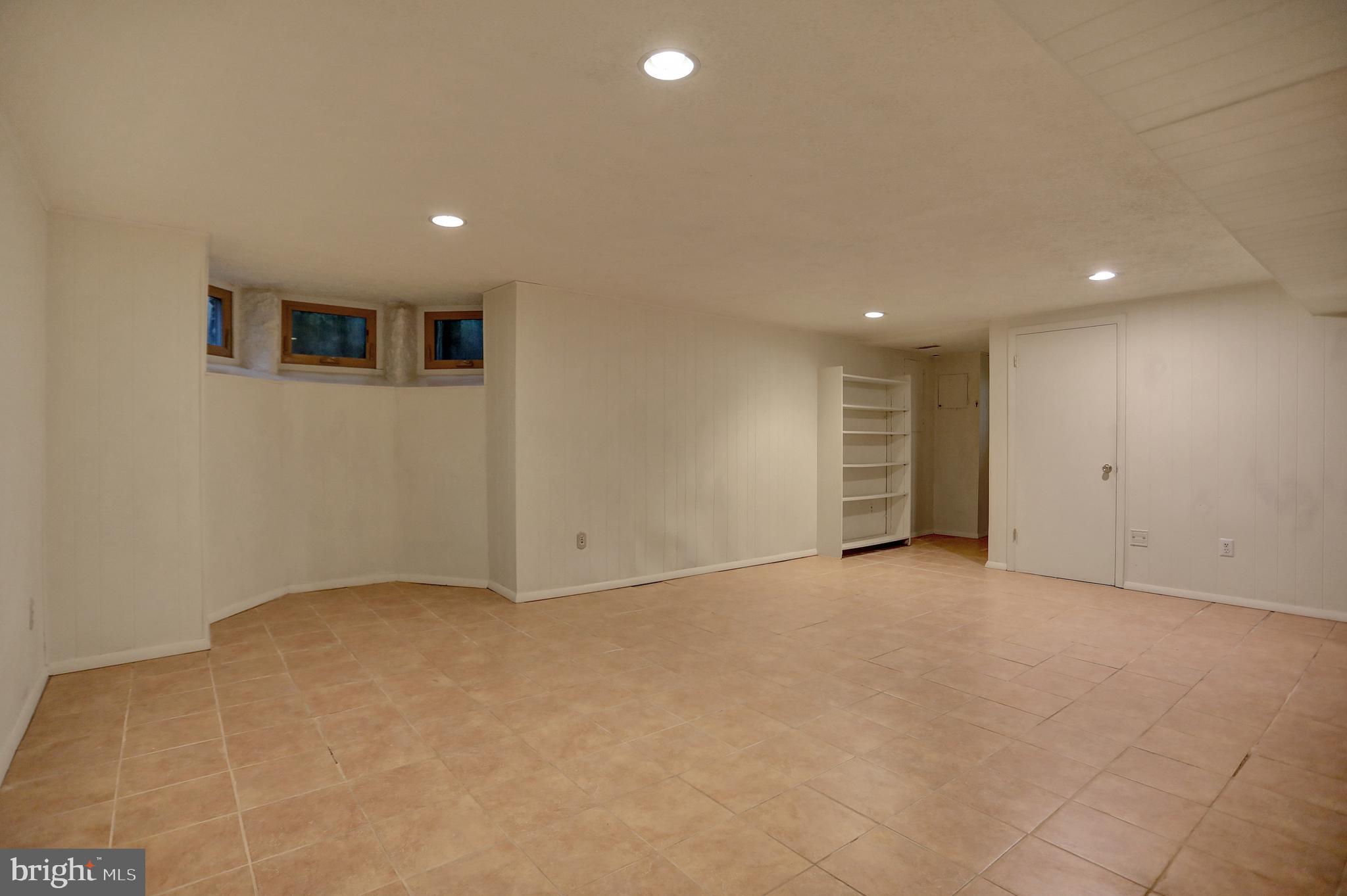 308 Tunbridge Road Baltimore, MD 21212 - Photo 43 of 54