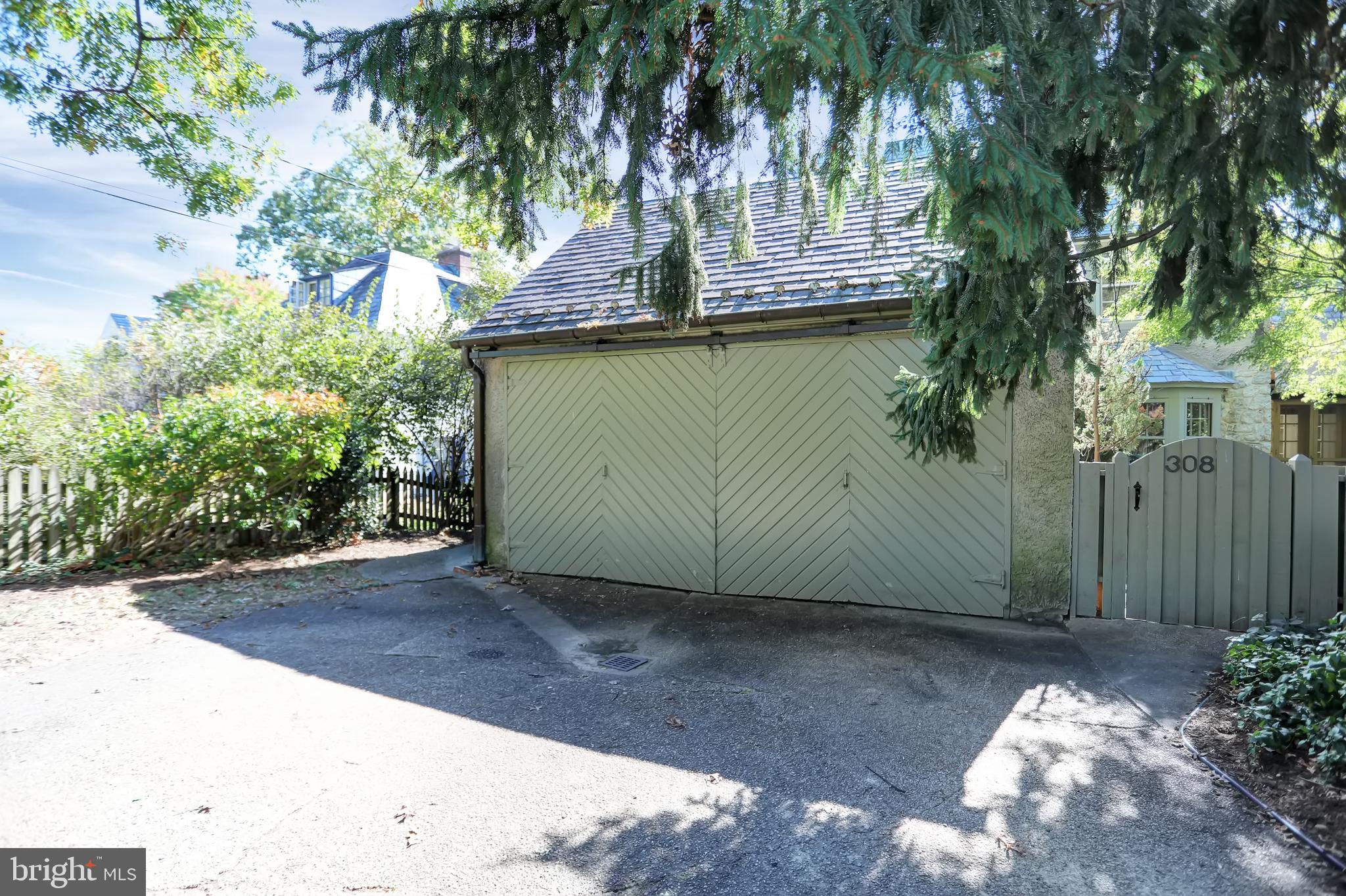 308 Tunbridge Road Baltimore, MD 21212 - Photo 51 of 54