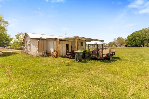 $1,500 | 114 Melton Street, Magnolia, TX 77354