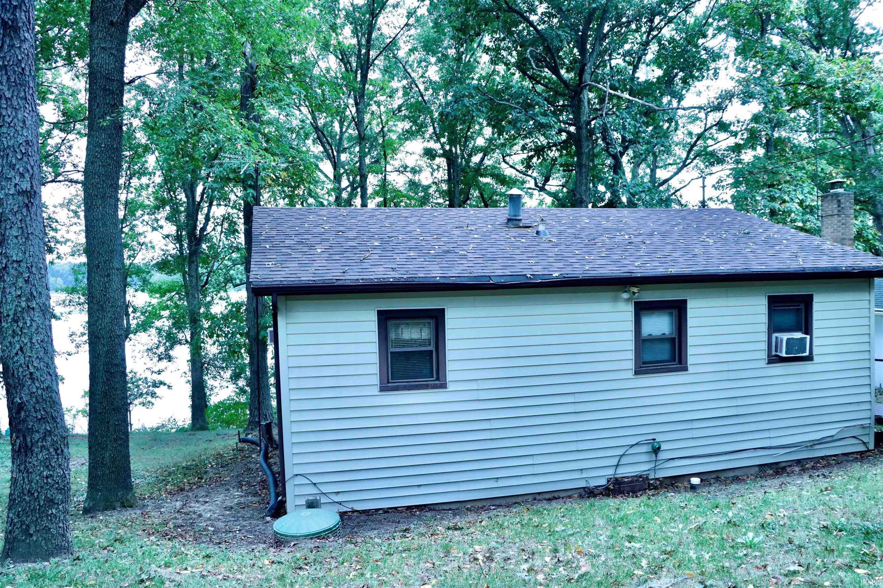 3633 South Bruner Road Warsaw, IN 46580 - Photo 22 of 34
